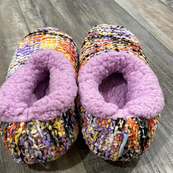 Snoozies Miss Fancy Pants Slippers - Picture 5 of 7